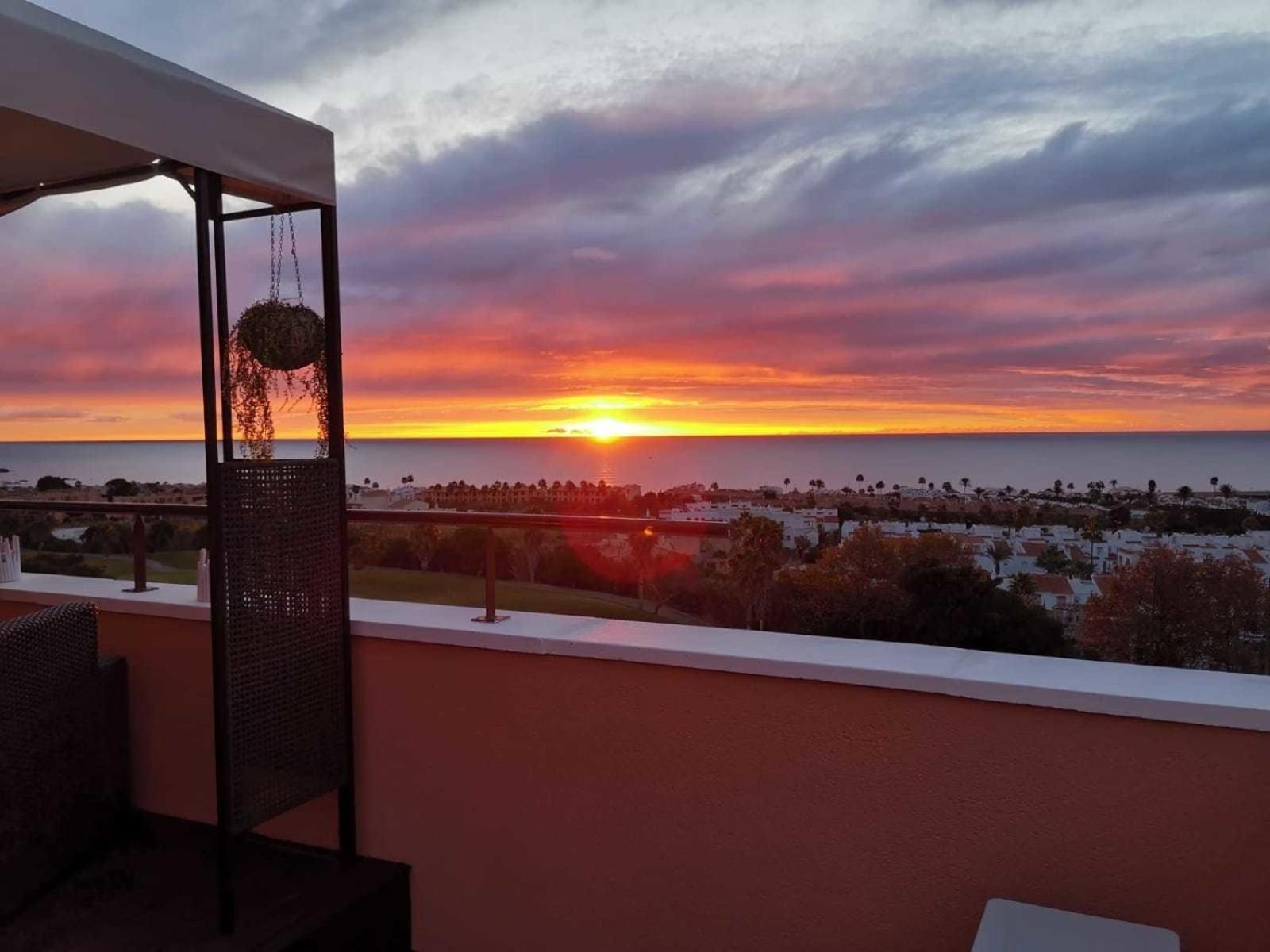 Ferienwohnung Penthouse Casares Exterior foto