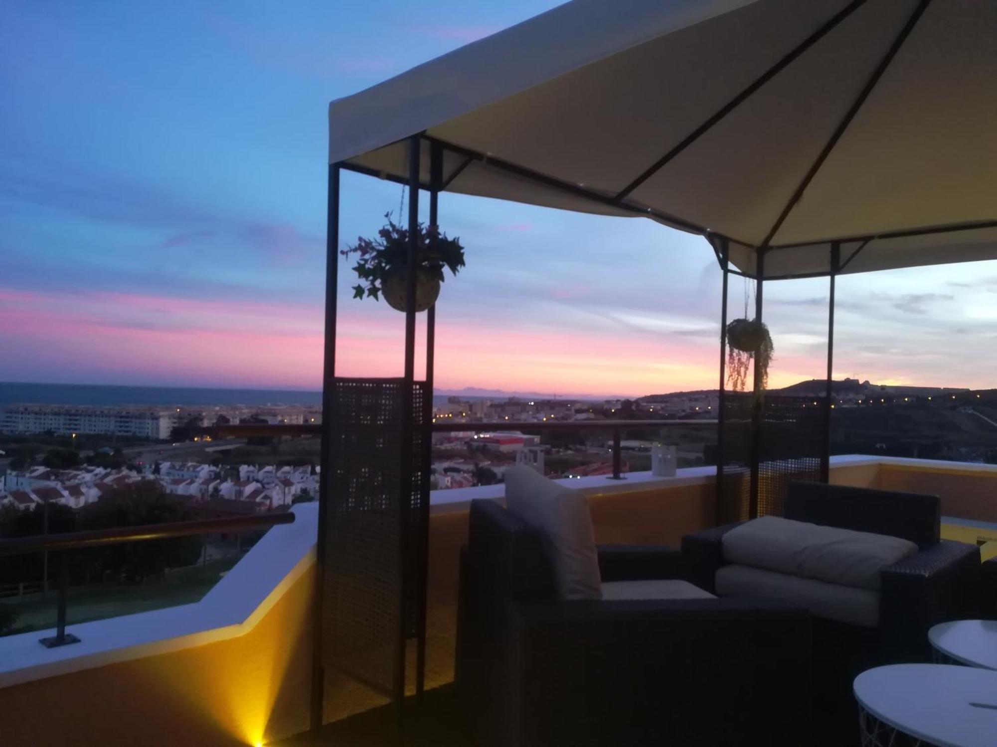 Ferienwohnung Penthouse Casares Exterior foto